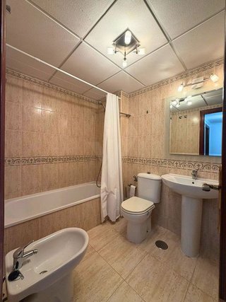 Piso en venta en Torrequebrada en Benalmádena