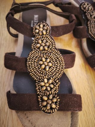 Sandalias marrones efecto ante