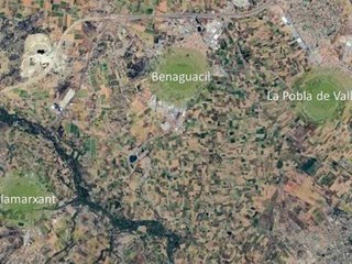 Terreno en venta en Núcleo Urbano en Pobla de Vallbona (la)