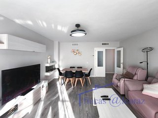 Piso en venta en Los Olivos en Huesca