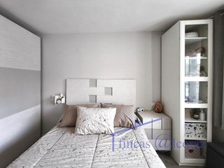Piso en venta en Los Olivos en Huesca