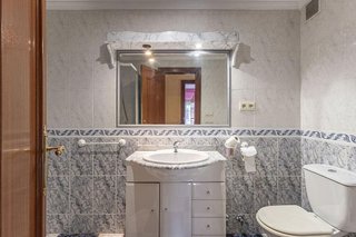 Piso en venta en Barrio de Zaidín en Granada