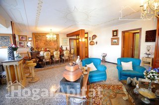 Piso en venta en Mercado en Alicante