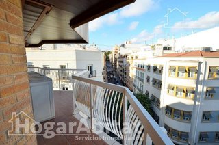Piso en venta en Mercado en Alicante