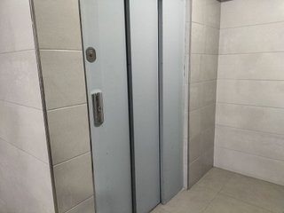 Piso en venta en Parque Victoria Eugenia en Málaga