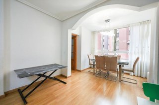 Piso en venta en Carolinas Altas en Alicante