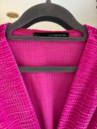 Vestido fucsia manga larga