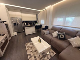 Piso en venta en Almendrales en Madrid