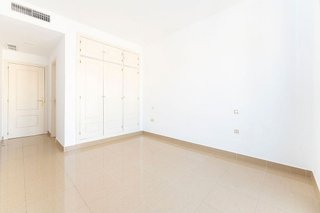 Piso en venta en Pedro Salvador - Las Palmeritas en Sevilla