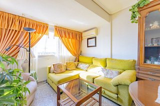 Piso en venta en Marxalenes en Valencia