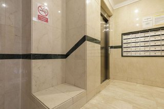 Piso en venta en Camino de Ronda - Rosaleda en Granada