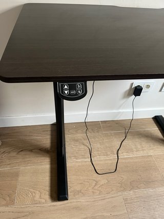 Mesa de escritorio elevable