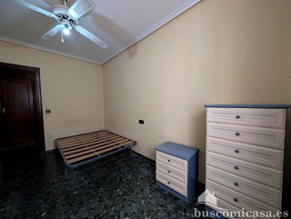 Piso en venta en Linares