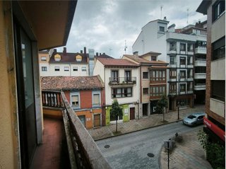 Piso en venta en La Pola Siero en Siero