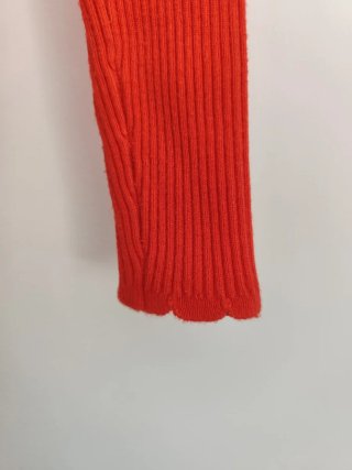 Cardigan Mango canalé rojo Talla S