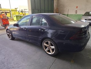 Culata a6110105220 mercedes-benz clase 2.1 229728
