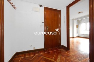 Piso en venta en Castilla - Hermida en Santander