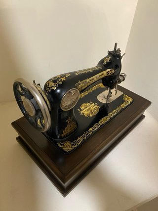 Máquina de coser Singer antigua