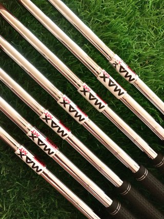 Set completo di mazze da golf TAYLORMADE STEALTH in eccellenti condizioni