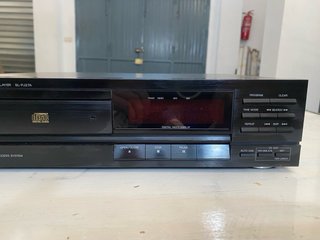 Reproductor CD Technics SL-PJ27A