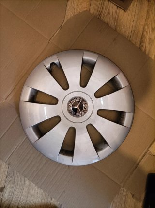 Tapacubos Mercedes-Benz A447400900