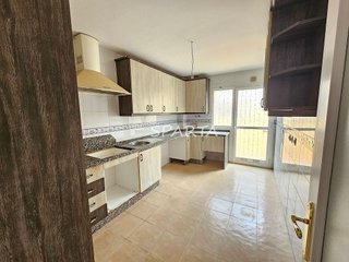 Casa adosada en venta en Espartinas