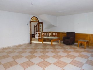 Casa adosada en venta en Los Olivos - Los Ángeles - Perales del río en Getafe