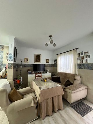 Casa adosada en venta en Gibraleón