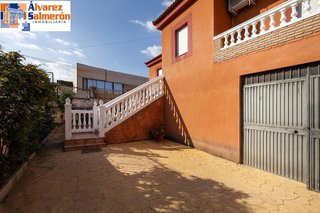 Chalet en venta en Otura