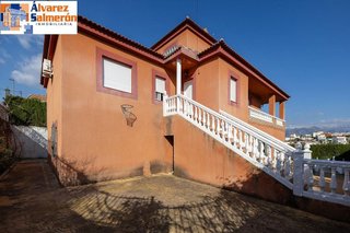 Chalet en venta en Otura