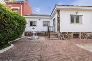 Casa pareada en venta en Villanueva de la Torre