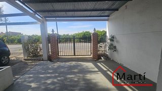 Chalet en venta en Zona Llombai en Burriana