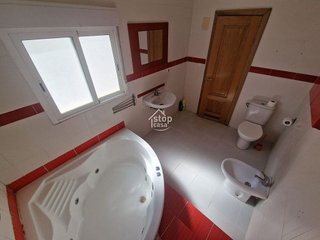 Casa en venta en Fernán-Núñez
