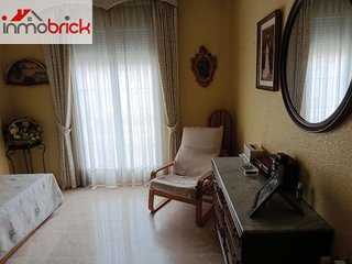 Chalet en venta en Lucena