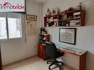 Chalet en venta en Lucena