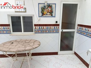 Chalet en venta en Lucena