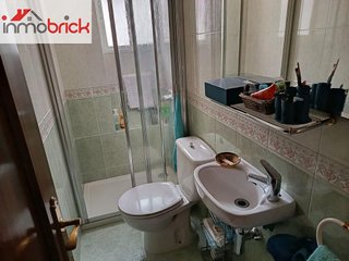 Chalet en venta en Lucena