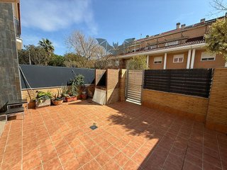 Casa adosada en venta en Picanya