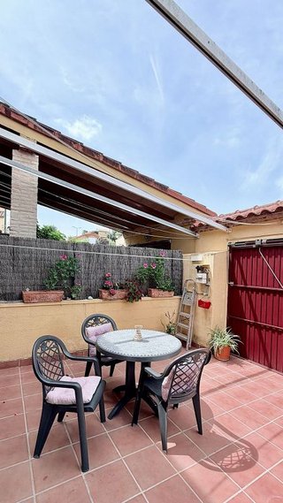 Casa adosada en venta en Riba-roja de Túria
