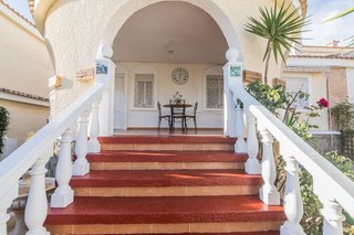 Chalet en venta en Monforte del Cid