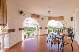 Chalet en venta en Monforte del Cid