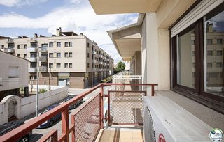 Piso en venta en Creu de la Mà - Rally sud en Figueres