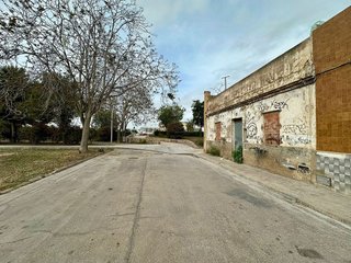 Chalet en venta en Avda. de Abril. - 9 de octubre en Sagunto