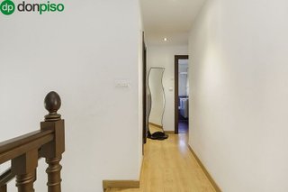Casa adosada en venta en Zubia (La)