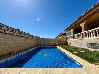 Casa pareada en venta en Alovera