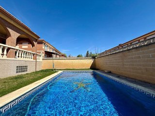 Casa pareada en venta en Alovera