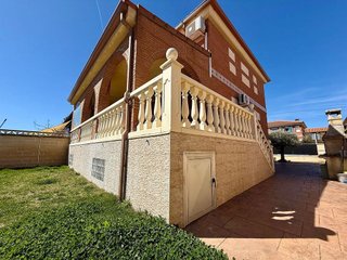 Casa pareada en venta en Alovera