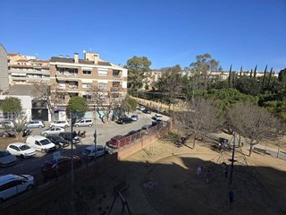 Piso en venta en Ca n'Aurell en Terrassa