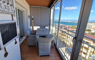 Piso en venta en Port Esportiu - Puig Rom - Canyelles en Roses