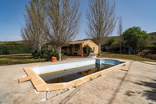 Casa rural en venta en Iznalloz